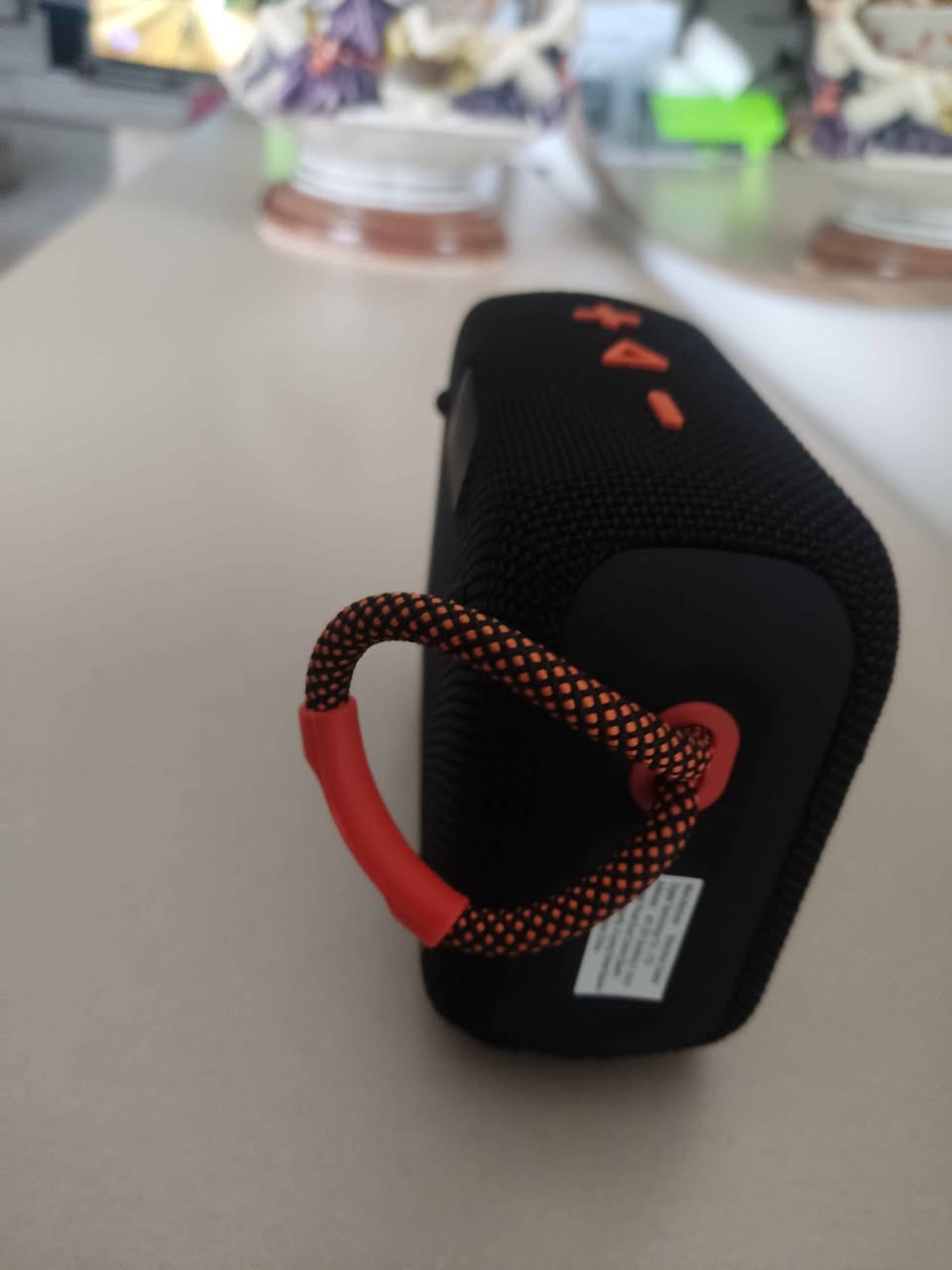 سپیکەری جۆری زیلۆتی ئەصلي دەنگی زۆر خۆشە بەقوەتە داوای 25000 دینارو موعامەلە ئەگەر موشتەریت تێل بۆ ژمارە *********** السليمانية, العراق
