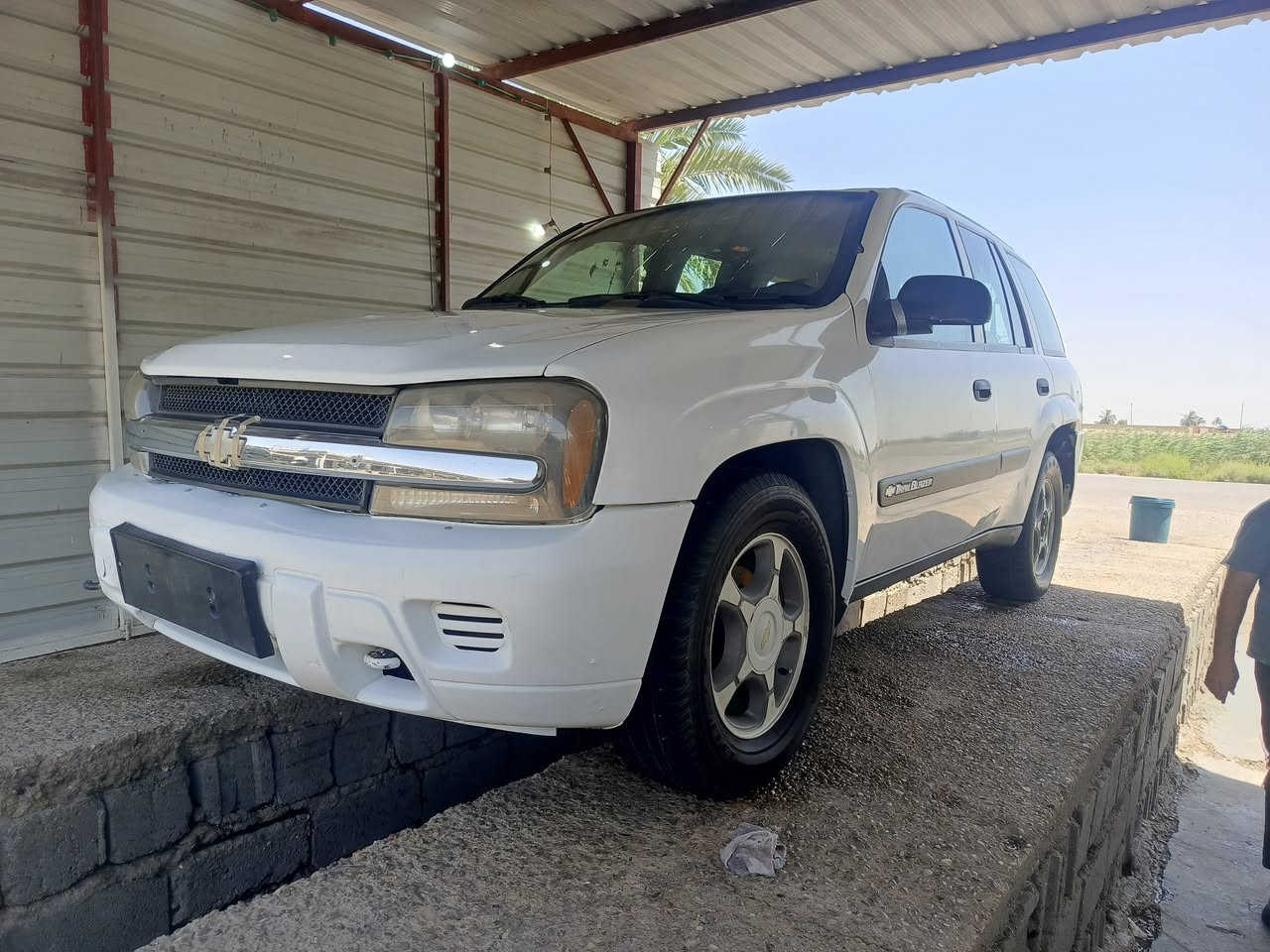 بلايزر البيع او مراوس موديل 2004مزاد كتاب رسمي سياره كير محرك نظيفات سعر 47 وبيه مجال مكان بغداد وهاذرقمي ***********واتساب ***********وهاذ مخابره
