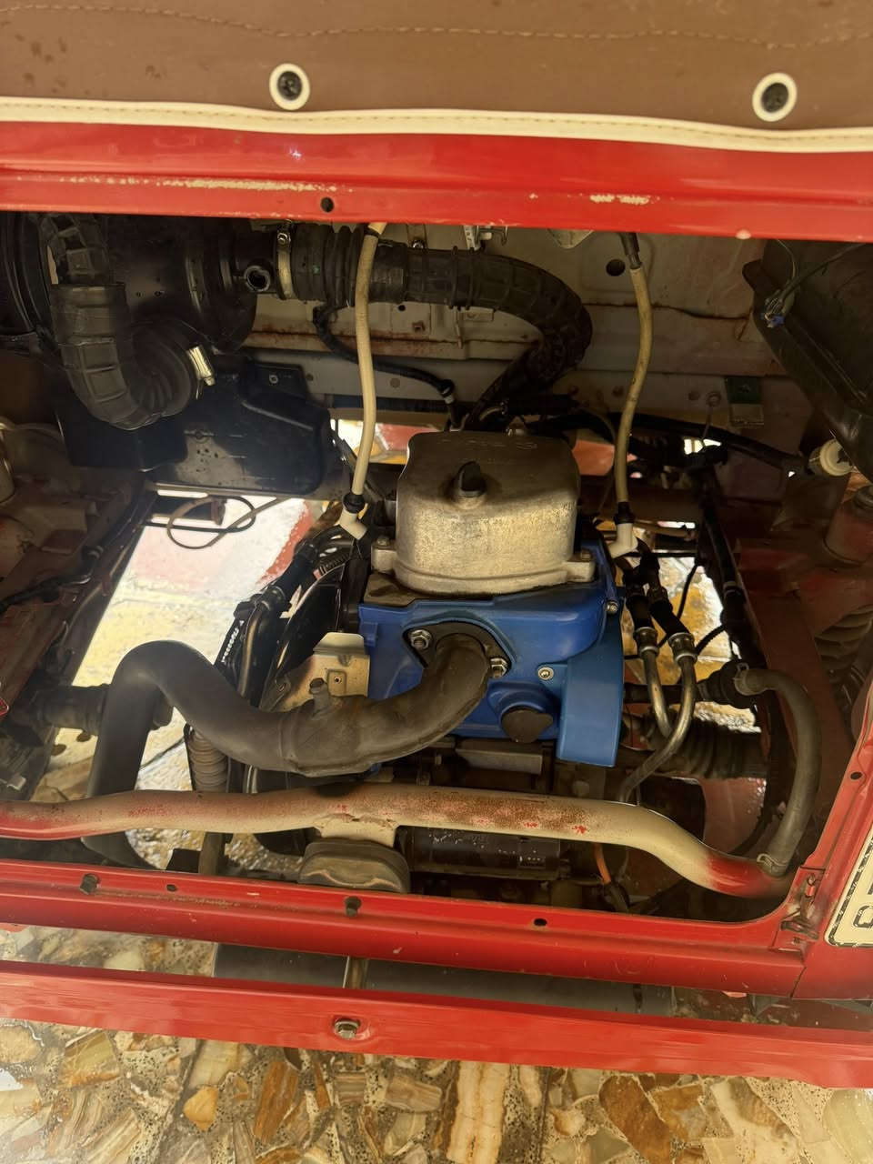 22 رقم وسنويه تحويل لاضربه ولاصبغ محرك مكفول سعر 8600 وبيهه مجال قليل للستفسار ***********
