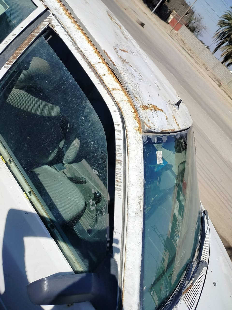 السلام عليكم سايبه موديل   2010 سيارة مكلوبة بس تمشي شغاله ما بيها شي محرك خير من الله سيارة بسمي رقم جديد انكليزي  سنوية لل 2030. السعر  26 وبيها ومجال العنوان بغداد  سبع قصور  *********** الشراي يخابر
