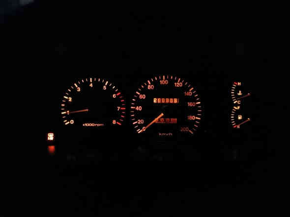 بسبب الوعود الكاذبة الما يشتري لا يواعد ولا يتصل 

للبيع سيفيا 95 نفخ رقم بغداد الماني مشروع وطني مجدده لغاية 27 تحويل ثاني يوم 

كير عادي محرك مفتوح مكفولات 

كهربائيات كله شغاله على وضع شركه تبريد تدفئه شغالات حته الهيتر مال جامات شغال 

تخم تاير جديد حداديه جديده ترايك زيرو شرط 

سياره مال جناي و اقتصاديه السياره عل ايد وحده استخدام شخصي 

مكفوله من الضربه و التبديل و الخياس و الصبغ عده الدعاميات 

السعر 45 العنوان بابل القاسم ع 

***********
