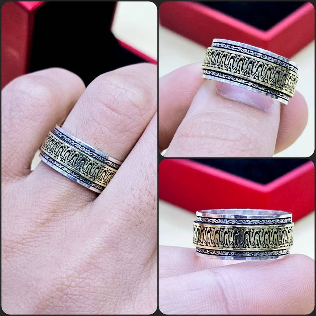 💍 دبلة التراث اليمني – نقش الكبسي الأصيل 💍
حين يلتقي التراث بالفخامة، تولد تحفة تستحق أن تُرتدى.

✨ دبلة فضة فاخرة بنقشة الكبسي اليمنية الأصيلة

نقوش مستوحاة من عراقة الموروث اليمني، صُممت بعناية لتمنحك مظهرًا يجمع بين الأصالة والأناقة.

👑 تصميم تراثي راقٍ

💎 تشطيب فاخر ودقة في التفاصيل

🪶 مريحة للارتداء اليومي

✨ رمز للفخامة والهوية اليمنية

ليست مجرد دبلة...

بل قطعة تحكي قصة تراث، وتُجسد الذوق الرفيع.

📍 متوفرة لدى

الشامي كارز للخواتم والعقيق اليماني

📲 للطلب والاستفسار واتساب

🟢 967-775264544+

الشامي كارز

فخامة مستوحاة من التراث اليمني الأصيل. 👑💍✨


**إذا كنت صاحب هذا الإعلان وتريد حذفه لأي سبب، رجاءا أرسل رسالة إلى الدعم الفني**