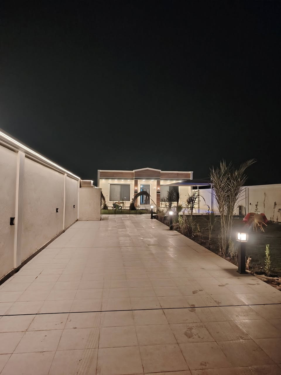 مزرعه للايجار مفتوح الحجز طيله ايام العيد المبارك للاتصال عل الرقم *********** ورقم الواتساب***********
