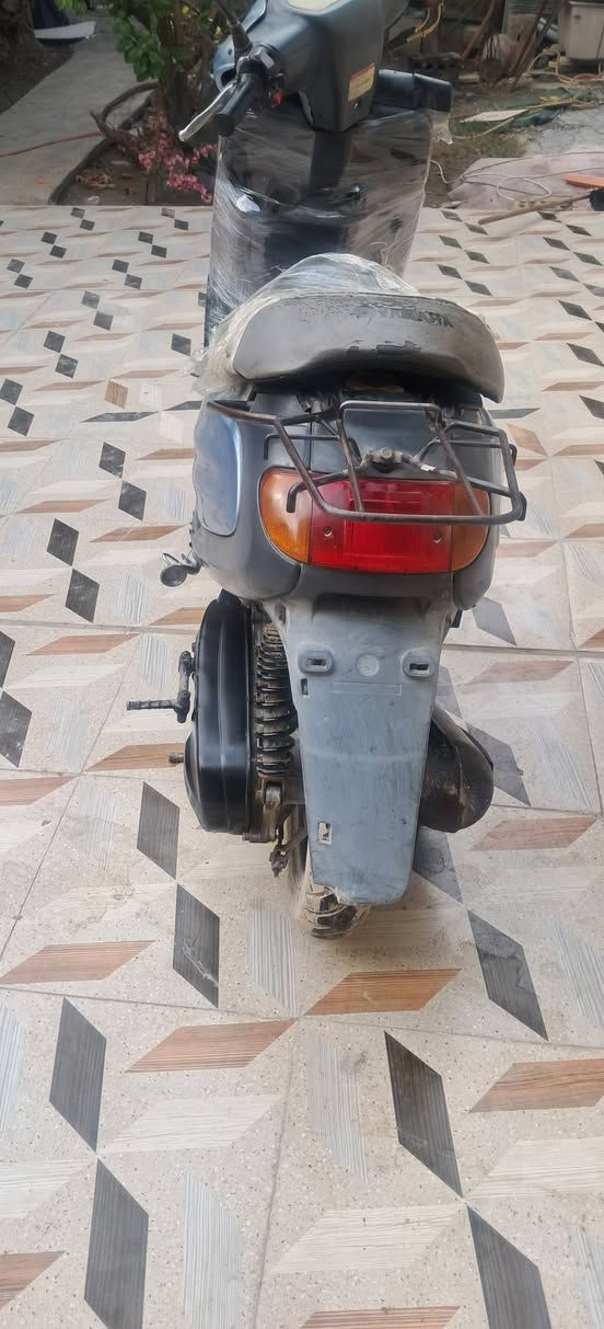 مستعجللل على البيع السعر ٢٢٥ وبيهة مجال انشاءالله  دراجة منغولي ام السلة للبيع ناعم محركهة مجفتة عوزها بس اشاير والاير
دراجة محرك بحالة جيدة مكاني طويريج ***********
مستعجللل على البيع السعر ٢٢٥ وبيهة مجال انشاءالله
