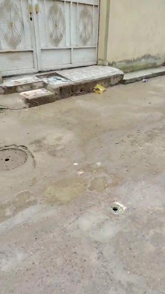 السلام عليكم بيت لبيع مساحة 150 طابو زراعي سند 25 بيت كلش حلو تفاصيل بل فيدو مكان بعقوبة مفرك فرع  ابو جعفر ابو جمله سعر 90 بي مجال الاستفسار على رقم *********** حسن الدليمي للعقار
