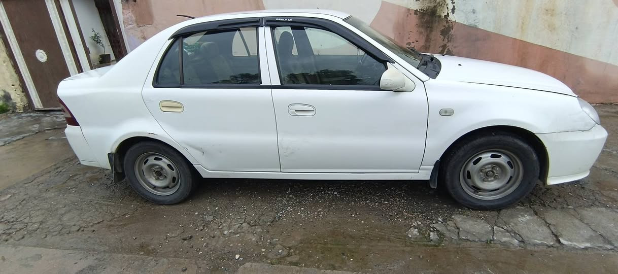 سيكي للبيع رقم نينوى موديل 2013 تتكاتب وي الشرعي تبريد شغال كير ومحرك شرط ضرر جاملغ النفر الامامي 
58 بيها مجال للشراي 
للأستفسار التواصل 
***********
