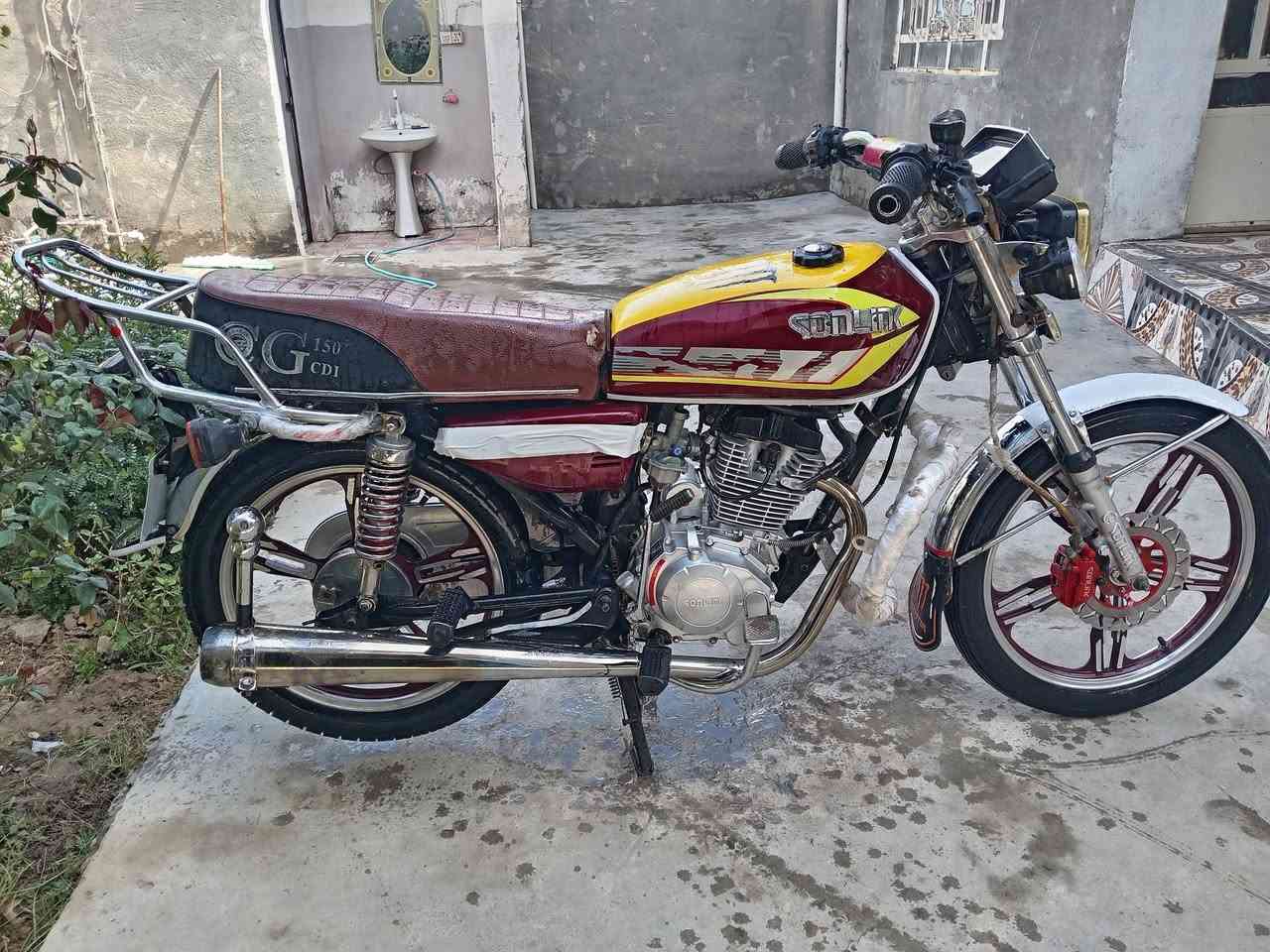 سلام عليكم سيفان ٢٣ اوراق كارتونية مكان ديالى مقدادية ابو صيدة رجاءآ مو شراي لا يتعبني رقم ***********
