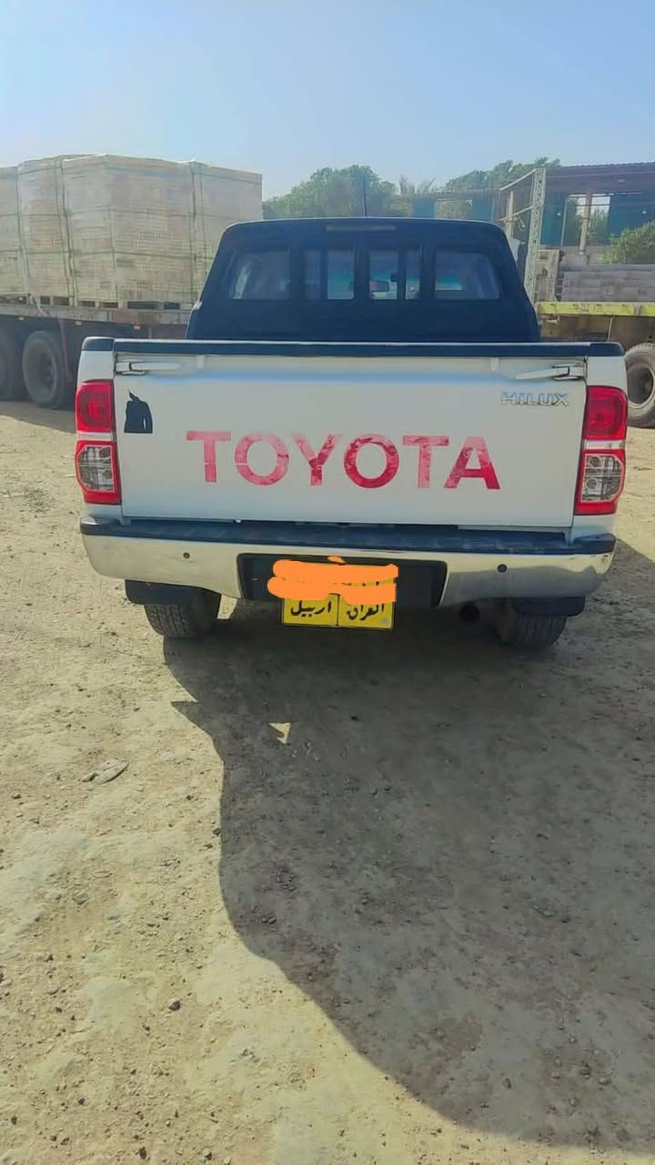 سلام عليكم البيع تيوتا هايلوكس فوريل موديل 2014 اوتو ماتيك فوول مكفوله كفالة عامه رقم اربيل وغير متواجد على الفيس ***********
