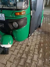 تكتك لبيع موديل 2021 عنوان مدينه الصدر رقم 07746111018