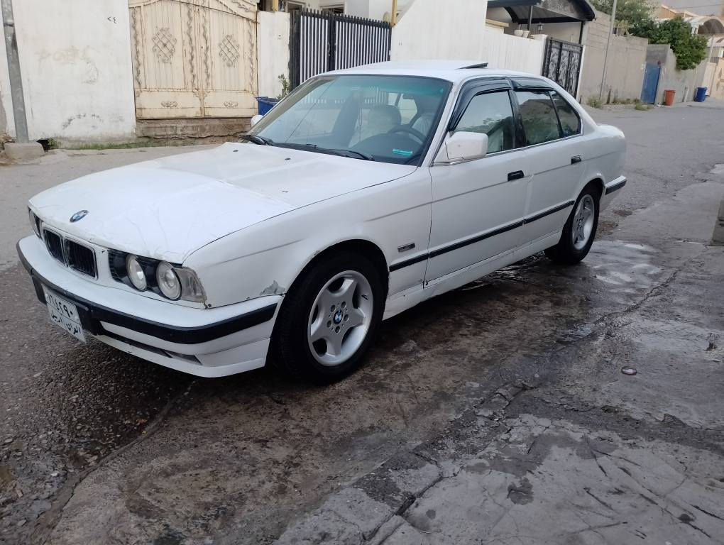 BMW 520 کەپس
گێڕعادی سەرەتا سەیارەکە
ئەولیاتە حجزوئەوەلیات بەشەرت مۆدیل1988
بەس دووشانی پشتەوەی مەعجونی هەیەباقی هیچ جێگایەکی چەکوجی نیە
کارەبای گێڕمەکینەبەشەرت
سەنوی ئەسلی لەگەل دایە
ئەوەلیاتەسعری بێ معامەلە
25$واتەقفل شوێن هەولێربەحرکە
ژ.م.***********
گۆڕینەوەم هەیە بەسەیارەی تحویل ڕەقەم هەولێر أربيل, العراق
