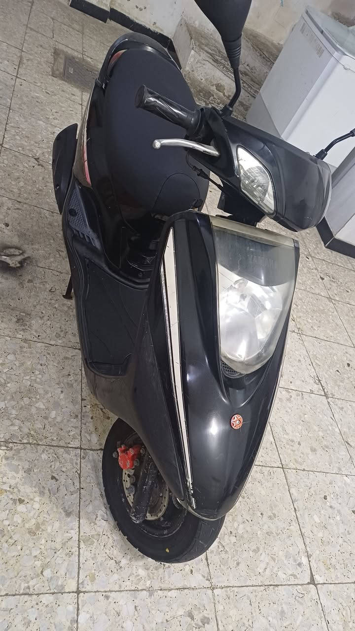 بريز للبيع الدراجة جاهزة مابيهة اي نقص السعر ٦٠٠ مكاني النهضة ***********
