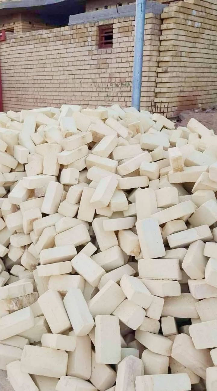 طابوق الكوت  للبيع  السعر 400@@  ***********
