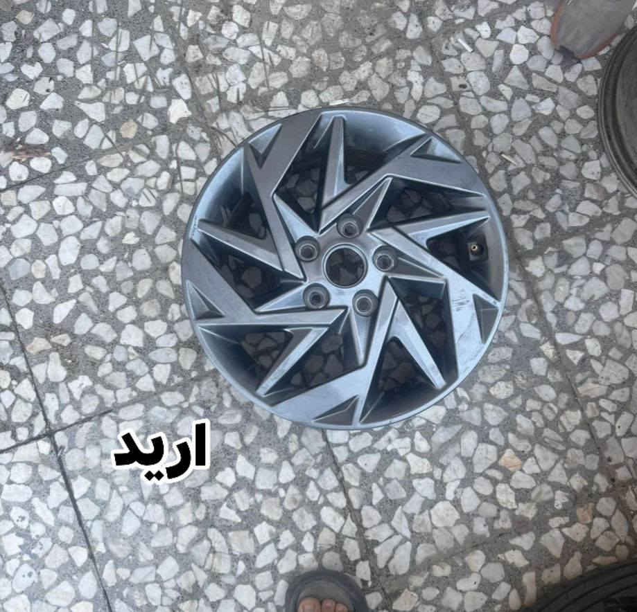 السلام عليكم عندي هذا الويل 17
اريد مراوس نفس الصوره الموجوده


**إذا كنت صاحب هذا الإعلان وتريد حذفه لأي سبب، رجاءا أرسل رسالة إلى الدعم الفني**