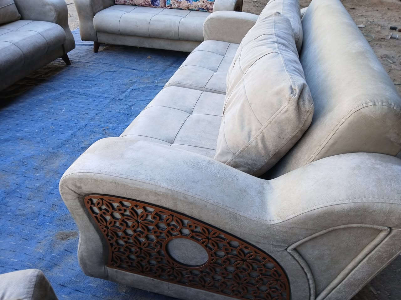 تخم ١٠مقاعد باله مستخدم تركي ماركه اصليه سرير مخزن هيكل حديد المراسله خاص أو واتس اب للاستفسار ***********
