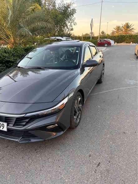 هونداي النترا SEL 2024 مرقم بغداد 
بجم كبس بدون ايرباك فقط حادث جاملغ خلفي صور الحادث بالمنشور
ماشيه 9500 
شاشه متصله
كيجات دجتل 
اناره داخليه بالدشبول
بصمه تشغيل + تشغيل عن بعد + بصمه ابواب
فتحه سلايد ,لدات امامي,زنون بلادي
رادارت امامي وخلفي وجانبي,حساس خلفي 
تحديد مسار ,انظمه قياده ,شاحنه لاسلكي 
سستم صوت  bose
ويل 17 كروم
مكينه 2.0 دوش 
دخول ذكي وترحيب ,وجنطه ذكيه تفتح عند الاقتراب
وبعد بيها مواصفات مكان السيارة بغداد 
السعر  185 بيها مجال
للاستفسار الاتصال 
*********** بغداد
