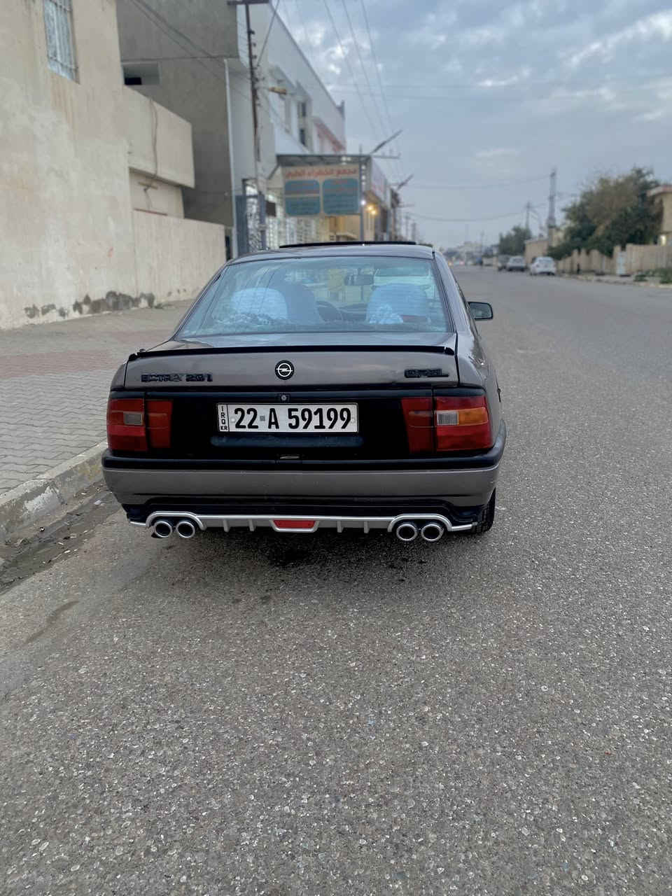 اوبل فكترا محرك 20  كير ومحرك بالشرط لا صرف ولا بخار  بدون ضربه بدون قطره خياس صدر جديد ما ناقصها كلشي رقم سليمانية سنويه لل30هزه جديدة دفتر بانزين موجود يعني تروح فقط تحول  
السعر 40وبي مجال قليل  مكاني كركوك 
الشراي يتصل ***********
