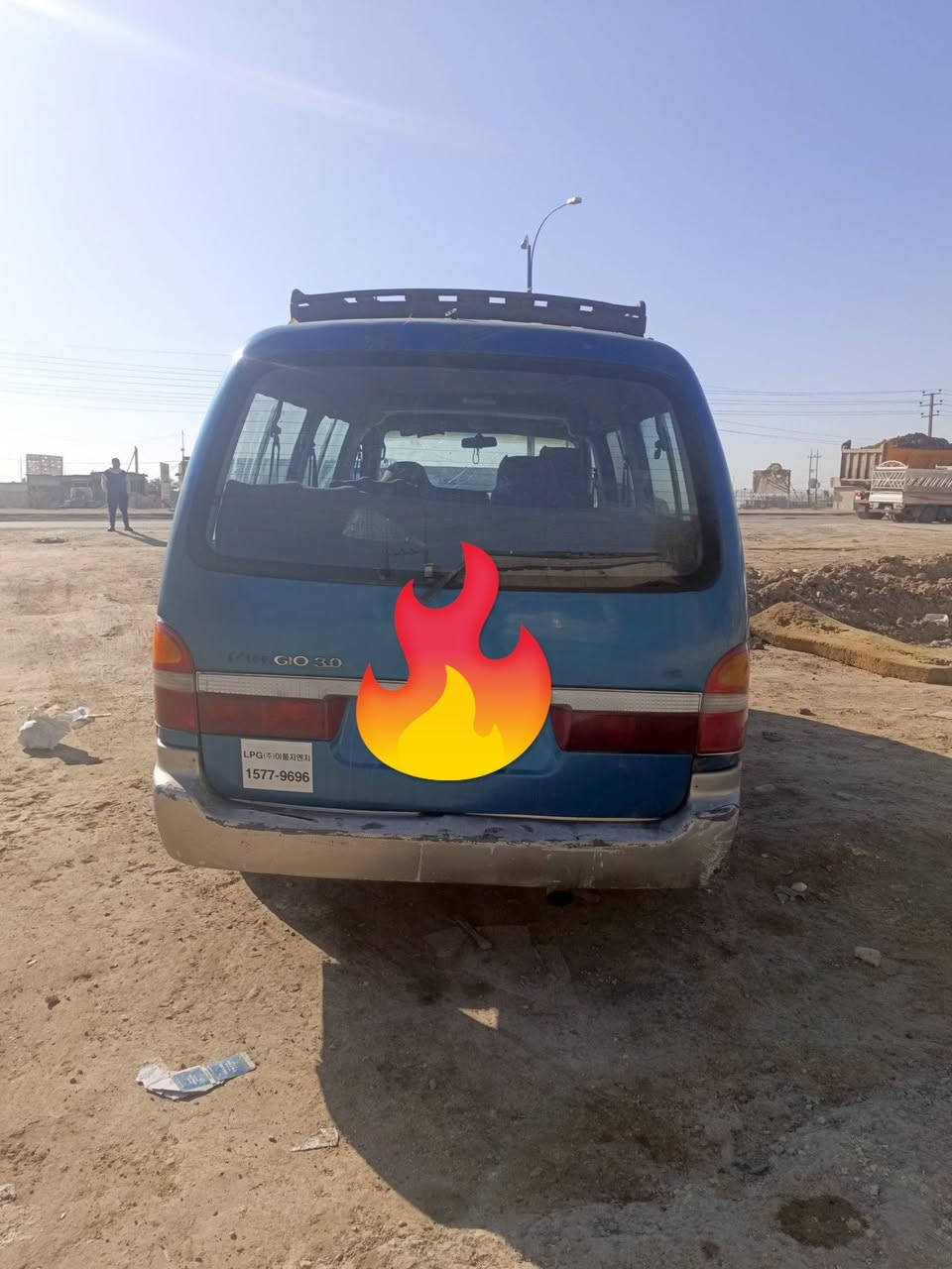 السلام عليكم سياره البيع موديل 96كفاله مكينه وكير سياره بلاديه رقم صاحب سياره مامتواجد على لفيس ***********
