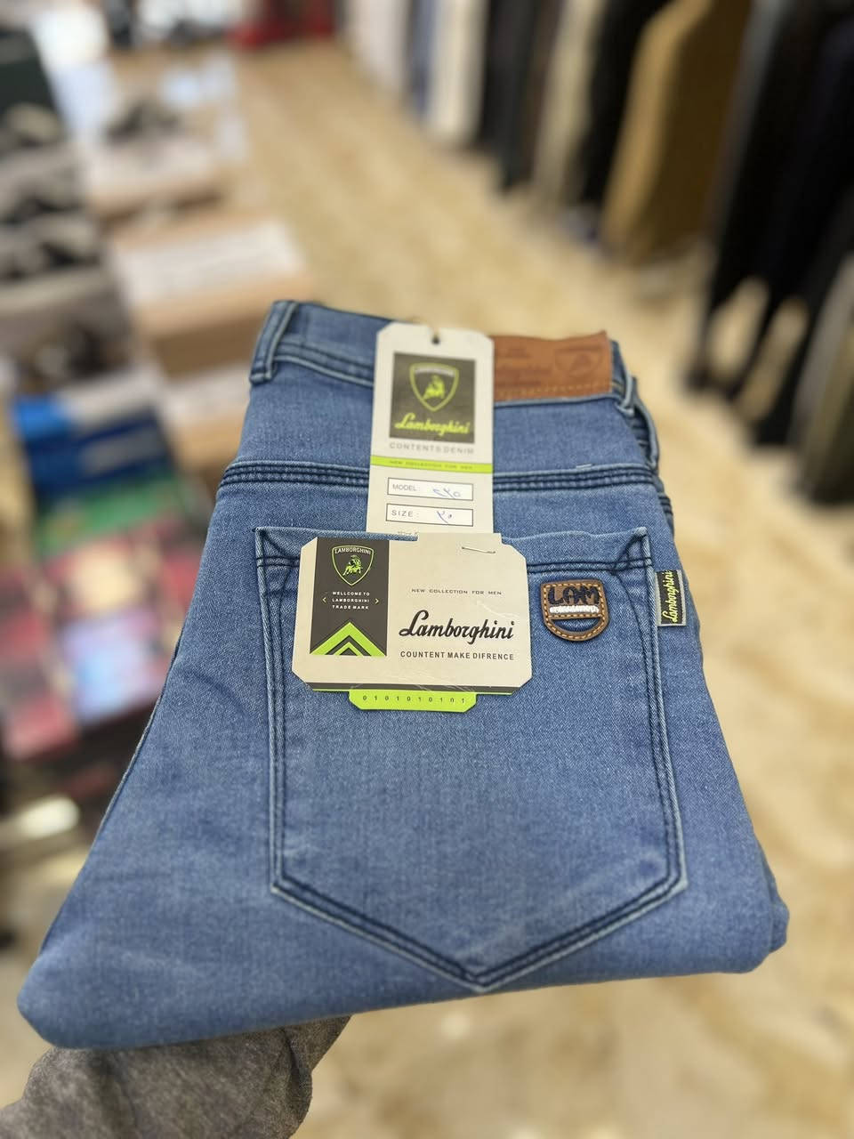 🚨 تخفيض خاص على البناطير الموجودة داخل المنشور فقط!
لا يفوتكم العرض 🔥 الكمية محدودة
سعر القطعه فقط5000 🙂خمسة الاف🙂
العنوان: الانبار-راوه الجديده الشارع العام 
تتوفر خدمة توصيل 
للاستفسارمراسلة الصفحه او من خلال تطبيق الواتساب ***********
