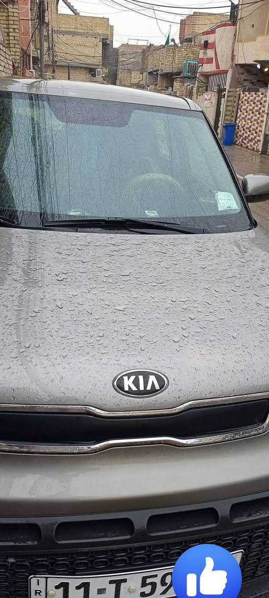 صور صور موديل 16 ماكينه 2000 جي تي اي ضربتها من الخلف وارد امريكي وبنيد مبدل  الماكينه مفتوحه رقم بغداد سنويه 29 العنوان بغداد ام الكبر والغزلان رقم موبايل *********** السعر شده
