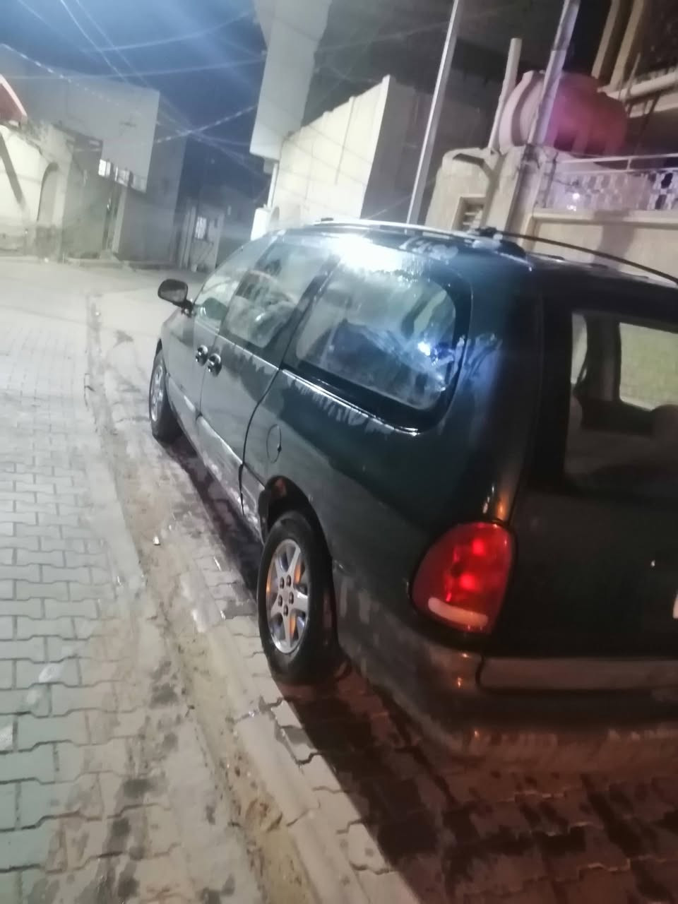 سلام عليكم مدير الكروب سياره للبيع دوج كرفان موديل 97 رقم نجف مشروع وطني محرك وكير مقفولات حداديه 80% تخم تاير جديد سياره محتاجه تبريد فقط تواصل على هذا الرقم***********
