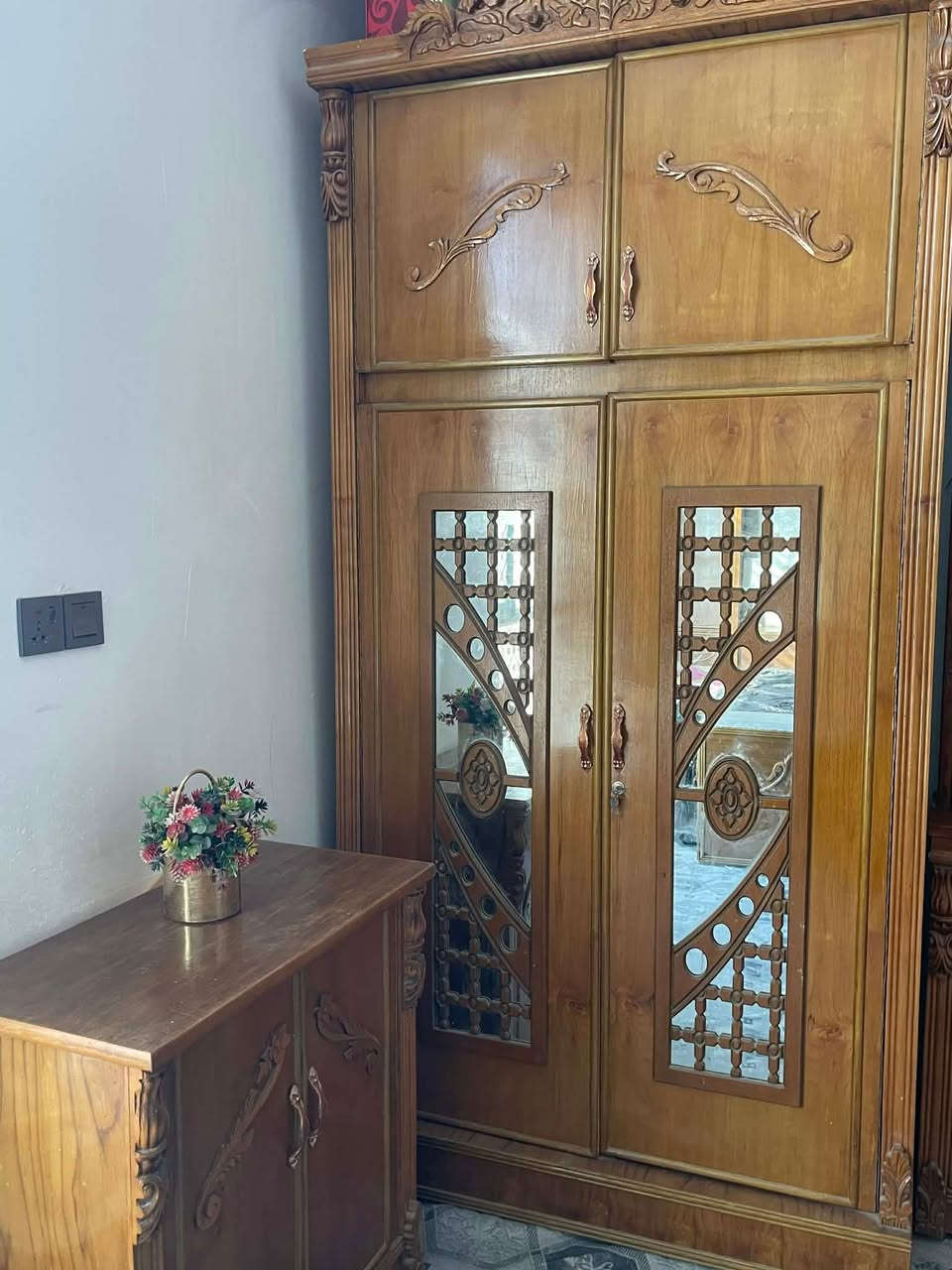 غرفه تسكام نظيفه جدا بمليون و١٥٠ بيه مجال بسيط لشراي بابل الحمزه الغربي الي ميشتري ليجي خاص رجا ااا


**إذا كنت صاحب هذا الإعلان وتريد حذفه لأي سبب، رجاءا أرسل رسالة إلى الدعم الفني**