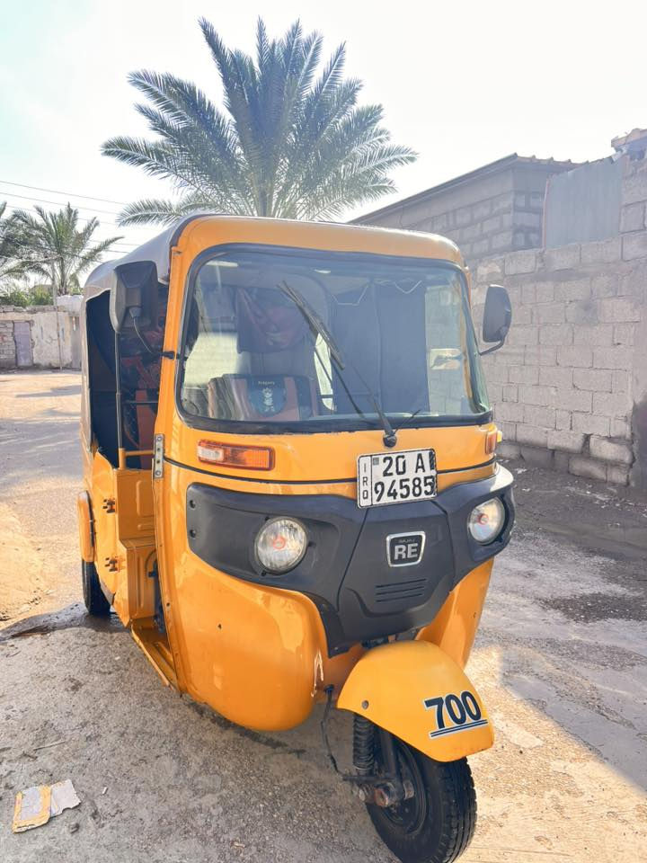 السلام عليكم تكتك للبيع موديل 21 الرقم ديالى تحويل ثاني يوم تكتك خير من الله مثل ما موضح بالصوره  ***********
