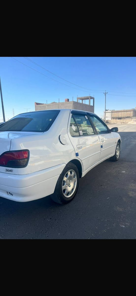 بيجو ٣٠٦
شرط التحويل رقم انكليزي
العنوان موصل
سياره جاهزه فقط صبغ الجاملغات الورا بدون داخل

السعر ٥٢ وبيها مجال بسيط

***********
