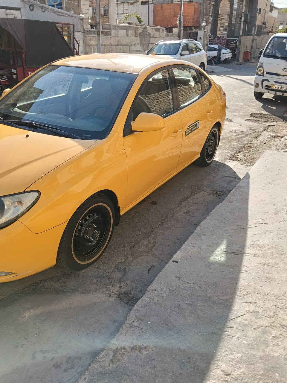 السلام عليكم النتر للبيع موديل ٢٠١٠ السيارة مكينة كير اكسل مكفولات تخم تاير رقم بغداد تبريد ثلج السيارة بسمي للاستفسار على الرقم *********** مكاني بغداد مدينة الصدر السعر 100 وبيها مجال.السيارة  وارد امريكي حادث بنيد 
امبدل بدون دواخل باقي السيارة ليبل واحد
