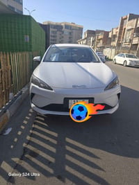 BYD سيل 5  داخل ابيض 2025 مكفوله كفاله عامه ماشية 5700 الكلي رقم بغداد...