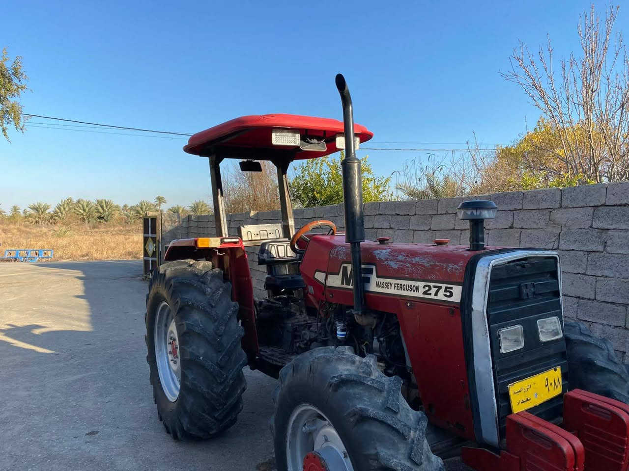 تركتر فوركسن انكليزي  دبل اكسل بلادي  بلادي اذه مو بلادي تجي تأخذه بلاش تركتر كير ومحرك واكسل  شرط شغل وطلع تركتر نضيف حجم 275 رقم بغداد موديل ٨٤ مكاني الانبار  السعر 15 مليون  وبي مجال لشراي مستعجل علي ولا مابيعه بهيج سعر   وشراي ماقصر  ويا مستعجل علي رجائن المايعرف اسعارهن لا يكسر بي


**إذا كنت صاحب هذا الإعلان وتريد حذفه لأي سبب، رجاءا أرسل رسالة إلى الدعم الفني**