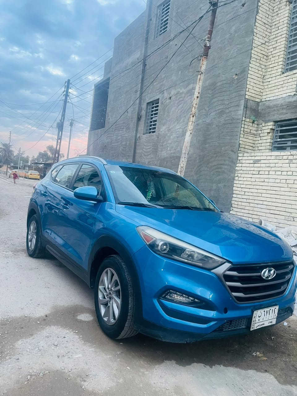 السلام عليكم
توسان للبيع موديل ١٦
وارد أمريكي حادث فقط بنيد مكفوله من الدواخل مع فتح جاملغ  مع بارد كد شبر باب عكس السايق 
مكينه ٢٠٠٠
رقم بغداد 
السعر ١٤٥
مكان السياره بغداد حي الجهاد 
***********
