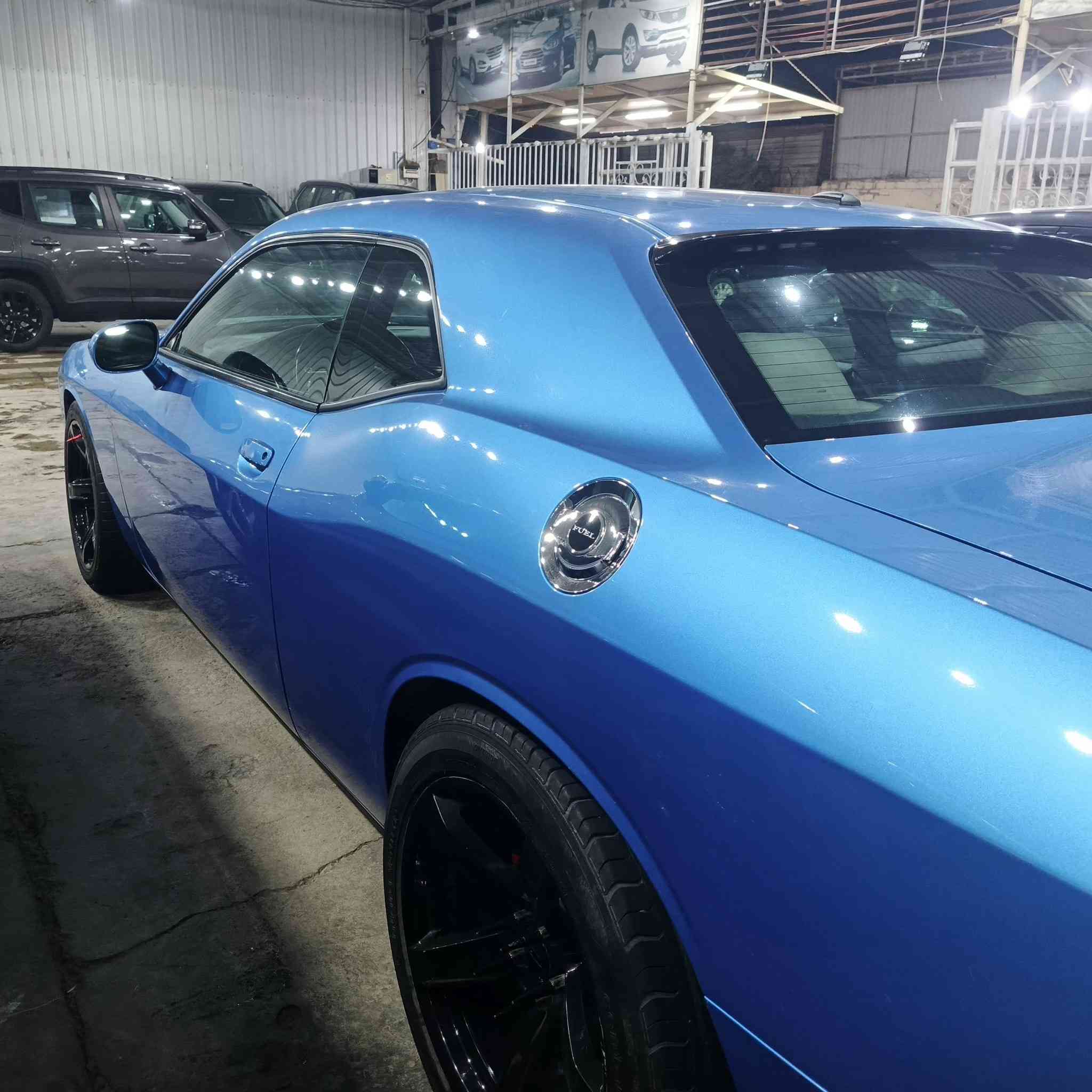 جالنجر 2018
صبغ بس بنيد
فول
6 سلندر
السعر : 18 الف دولار
للاستفسار: ***********
