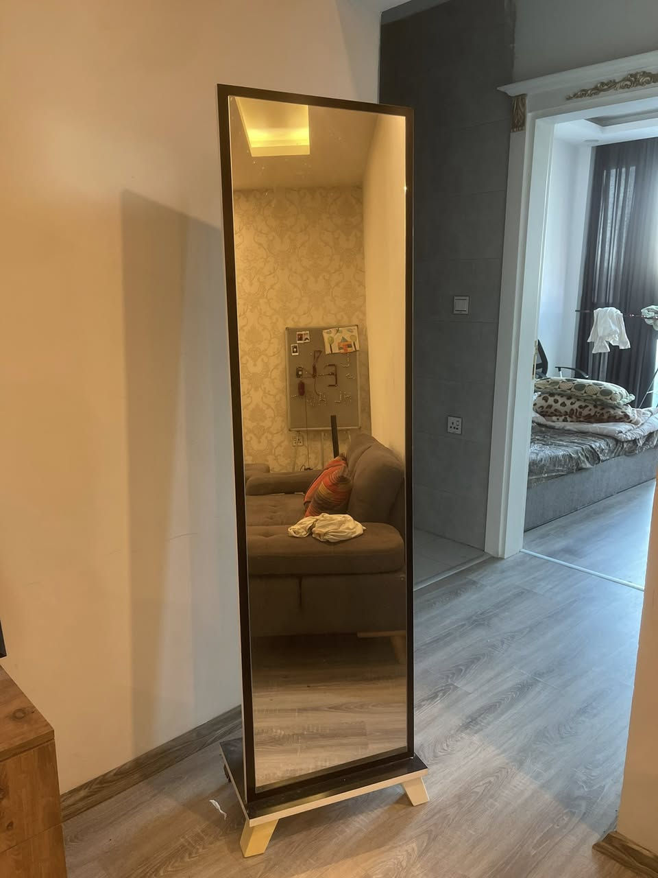 تخم السرير اصلي كامل للبيع
For sale.
WhatsApp: ***********
