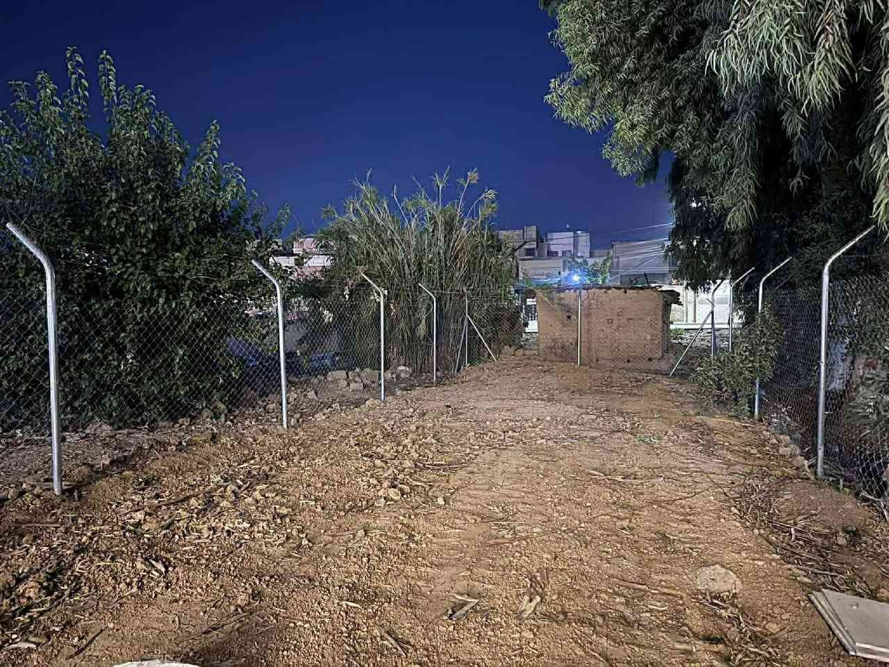 🏠 دار (زيـرو) لـلبـيع | حي الانتصار
📍 الموقع: شارع 60 (خلف كاسر الأسعار).
📐 المساحة: 110م | الطابو: ملك صرف.
🌳 الميزة الكبرى: مقابيله حديقة (150م) مسيجة وتابعة للدار.
🏗️ تـفاصـيل البـناء:
📐 التصميم: طابقين (خريطة أمريكية حديثة).
🛌 الغرف: 4 غرف نوم ' مشتملات'
❄️ المنظومة: نظام دكتات ' سبالت ' كاميرات.
✨ الحالة: بناء درجة أولى ' زيرو.
للاستفسار أو للمعاينة ,***********
