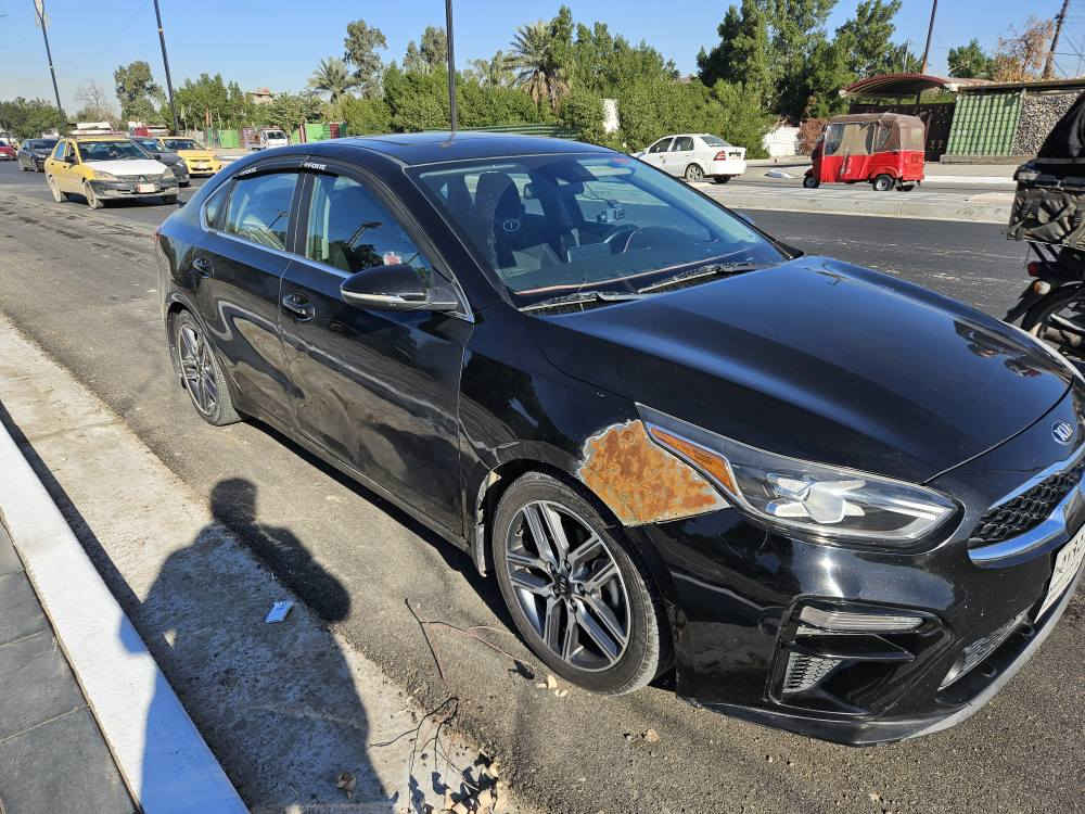 فورتي ٢٠١٩ للبيع
مواصفات EX
رقم اربيل
حادثهه امريكا بابتين عكس السايق
بالعراق نفس البابتين شخوط
وربع جاملغ راجع بارد
ايرباك برده طاك وراجع بس مو سستم
مكينه ٢٠٠٠
كير ATM مو سيفي تي 
تبريد مكفول
رادار امامي 
حساس كاميرا خلفي
فتحة
محدد مسار
كروز سرعة
السيارة مكفولة
تحكم ستيرن

الموقع بغداد الشعب
السعر ١٣٠ وبيهه مجال
 *********** بغداد, العراق
