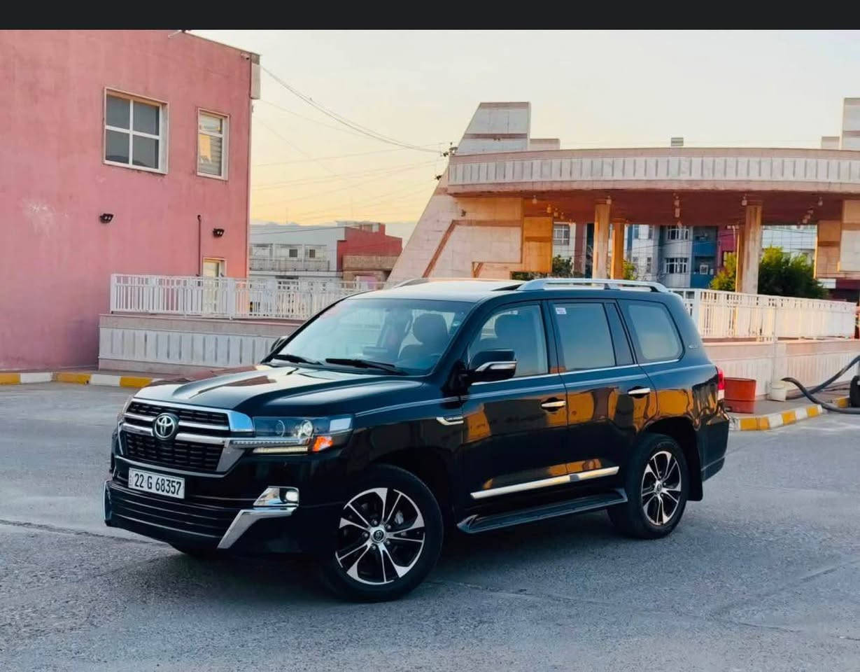 لاندكروزر    2021   شركة GXR  

محرك ٦ سلندر 

السياره احله من الصور بالحقيقه 

فول مواصفات 1/1 💯 :

1- فتحة 🕳️

2- بصمة 🔐

3- ماشية ١٢٦ الف حقيقي 🧡 وقابلة لزيادة 

4- حساس خلفي وامامي 🎶🔊

5- ثلاجة 🥶

6- 2 كراسي كهرباء ⚡

7- تشغيل عن بعد 💥

8- شاشات عرض 💻

9-كامرات 5 كاميرة  👀

10- 8  ايرباك 

11-دفع رباعي 🎮

12- شاحن واير لس

13 داخل قيسي بيلادي شركه 

حجم المحرك: 4.000✅

ملاحظة // السيارة كفالة عامة من جميع النواحي 

وشرط  الفحص ✅  

جديدة بمعنى الكلمه شرط زيرو  تخم تاير حدادية تبريد جاهزة من كلشي مابيها اي نقص وبالعافية ع تكون من نصيبه

بأسمي شخصياً هزه وفحص جديد تحويل مباشر   

🟩 السعر ( 475 ورقه  )💸وبيها مجال جداً بسيط للطيبين♥️                     

ماكو هيج سعر بهيج نظافة مستحيل 

للإستفسار الاتصال ع الارقام التالية 📲📲   

 ***********

تحياتي لجميع 🌹 🌸 أربيل, العراق
