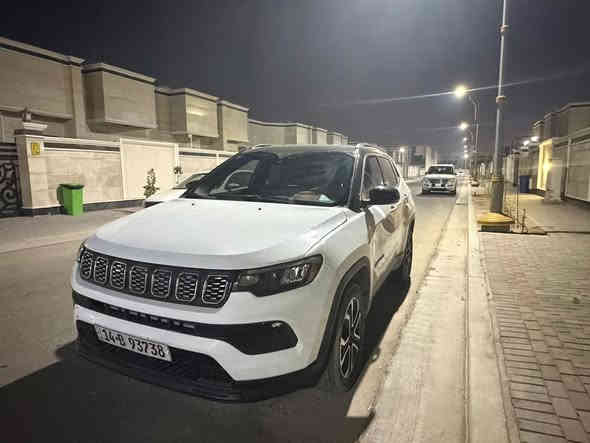 كومبارس 
فول مواصفات الشكل الجديد 
مديل 2023 داخل اسود 
وارد امريكا  
اربعه سلندر توربو 
ماشيه 11982mi
رقم بصره 
الاتصال 
***********
