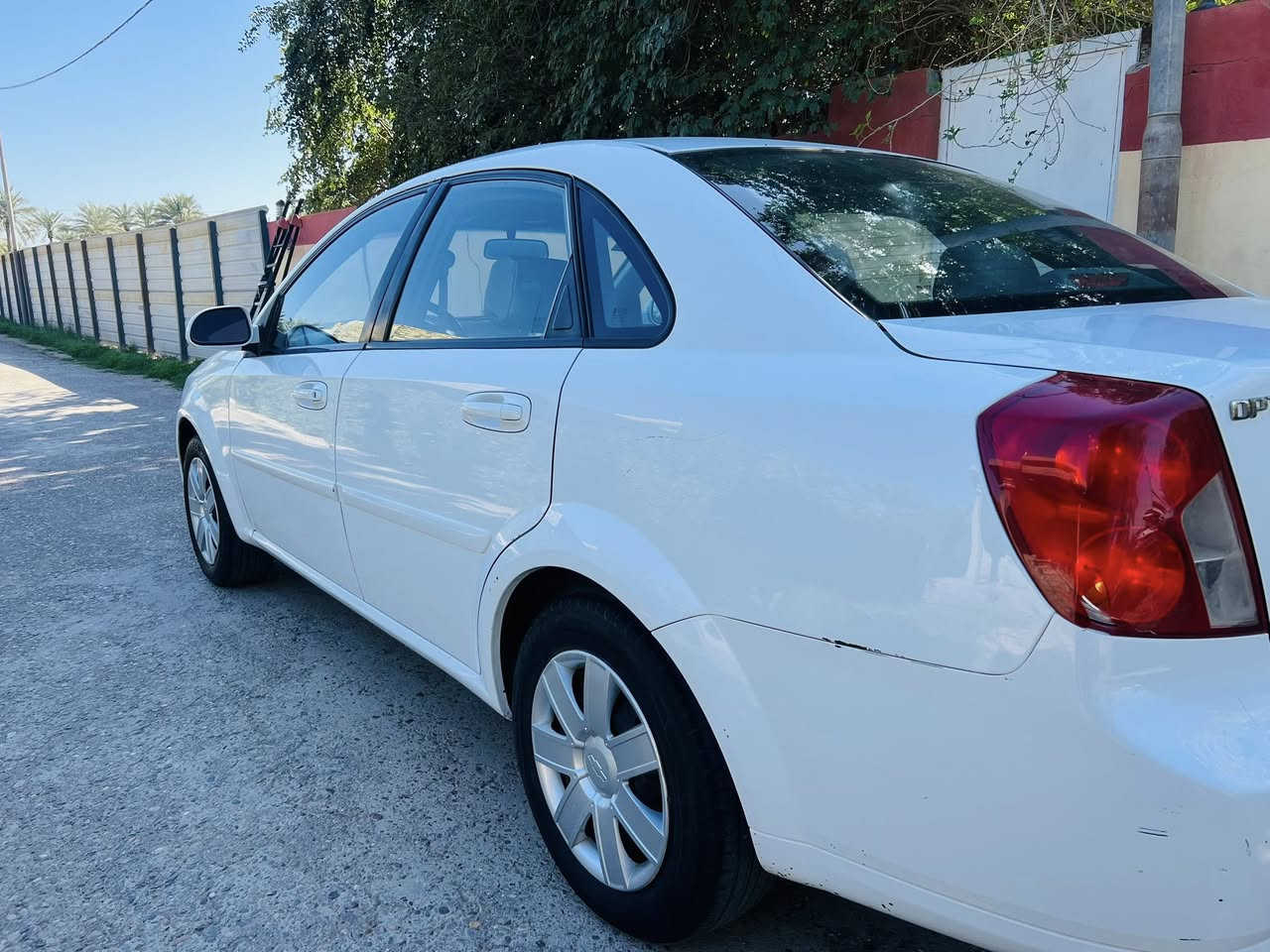 رمضان مبارك أوبترا 2011شركه عامه
سياره مكفوله ضربه وصبغ وتبديل وبارد ماشيه 117km
باسمي شخصيا هزه ورقم جديد 
سياره على وضع الشركه 
السعر 88$
مكاني بغداد/هـ***********
