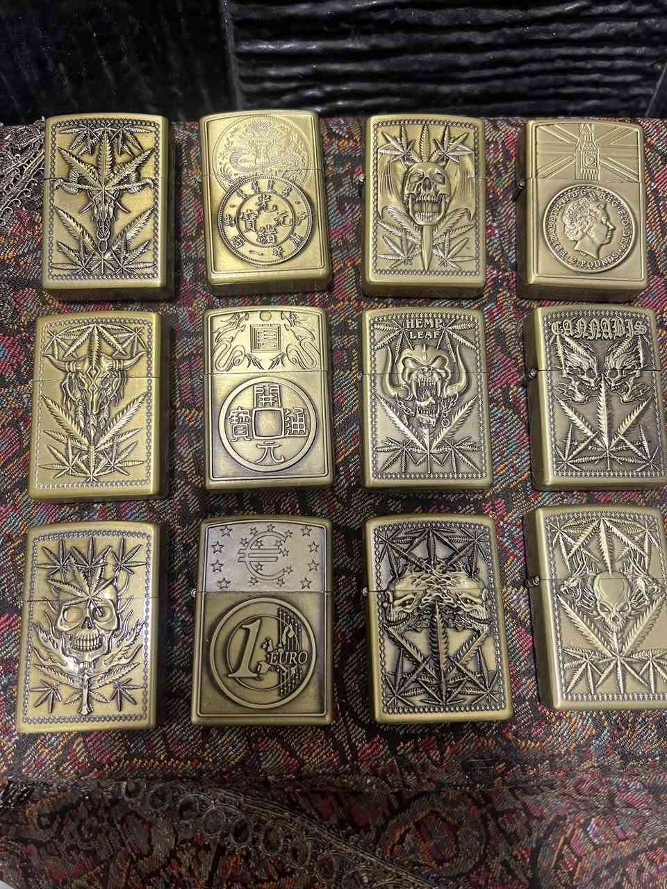 السلام عليكم
سعر القطعه 5 الاف
النقش بارز وليس طبع
نظام العمل ف ت ي ل
***********
