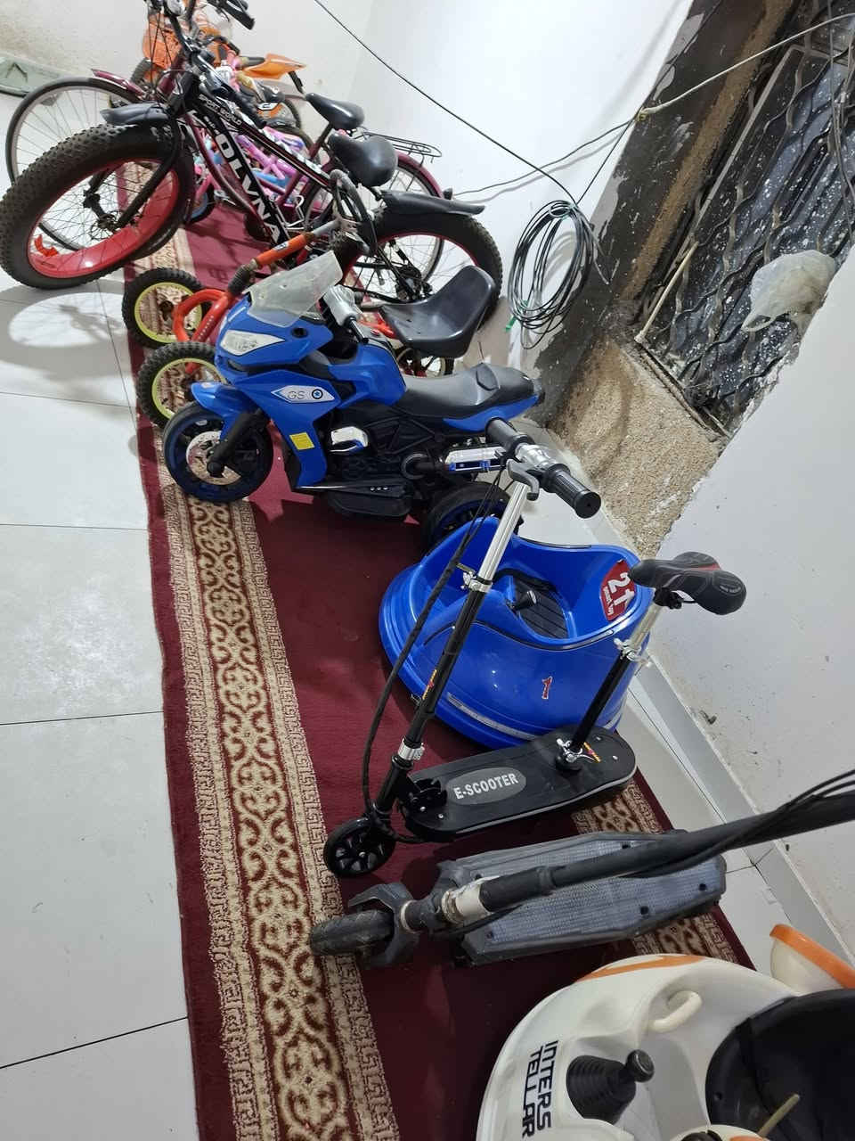 السلام عليكم ورحمة الله وبركاته..
بايسكلات مميزة (للبيع شلعة واحدة/ بيعة كاملة) 🎯🛒
​لأصحاب المحلات، أهل البسطات، أو العوائل الي تحب تميز أطفالها، متوفرة عندي هالمجموعة النظيفة والمنوعة من ألعاب الركوب والبايسكلات مثل ما موضح بالصور المرفقة، والبيع للمجموعة كاملة شيلة وحدة


**إذا كنت صاحب هذا الإعلان وتريد حذفه لأي سبب، رجاءا أرسل رسالة إلى الدعم الفني**
