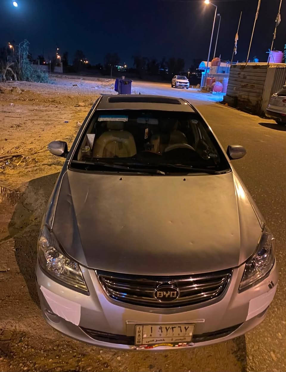 سلام عليكم بيوايدي مديل 16 كير مكينة بلاد اوتو تبريد ثلج بصمه سيارة جاهزة من طول لطول صبغ عام جمالية فقط تخم تاير جديد زنون ابيض توني شادهن منظومة جوينات ماي احمر كله جديد. مكاني بصرة بزبير. السعر 55وبيه مجال قليل….
***********
