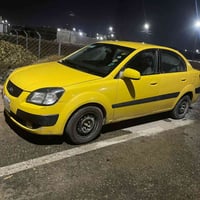 رينو ٨ • محرك ١٦٠٠ • حدادية وسط