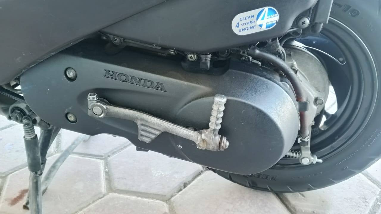 السلام عليكم دراجه سبيسي لبيع ياباني نظيفه مامفتوحه على وضع البلاد تجي تفحص يله تاخذ المكان كوت اتصل وتدلل ***********
