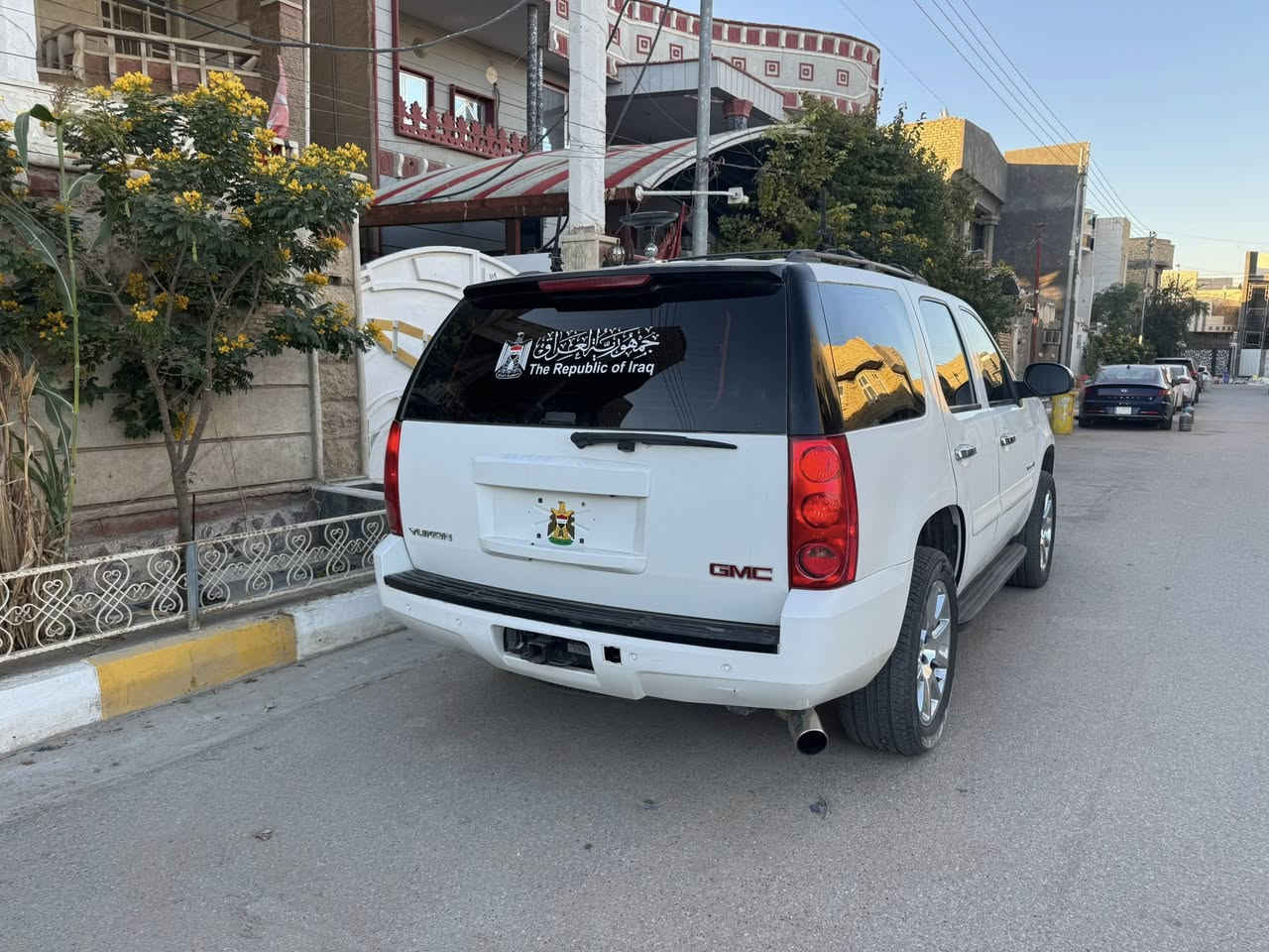 يوكن خليجي 2008
يوكن خليجي مكفولة عشائريا وانتربول وبدون كصة ،اماكن صبغ من السعودية اثر جراد فول مواصفات السيارة كارتون  قابلة للتسجيل حاليا 

تبريد ،مكينة ،كير ،كهربائيات،تايرات كلة كارتون 

مكانها ذي قار مركز 

رقم الهاتف : ***********
