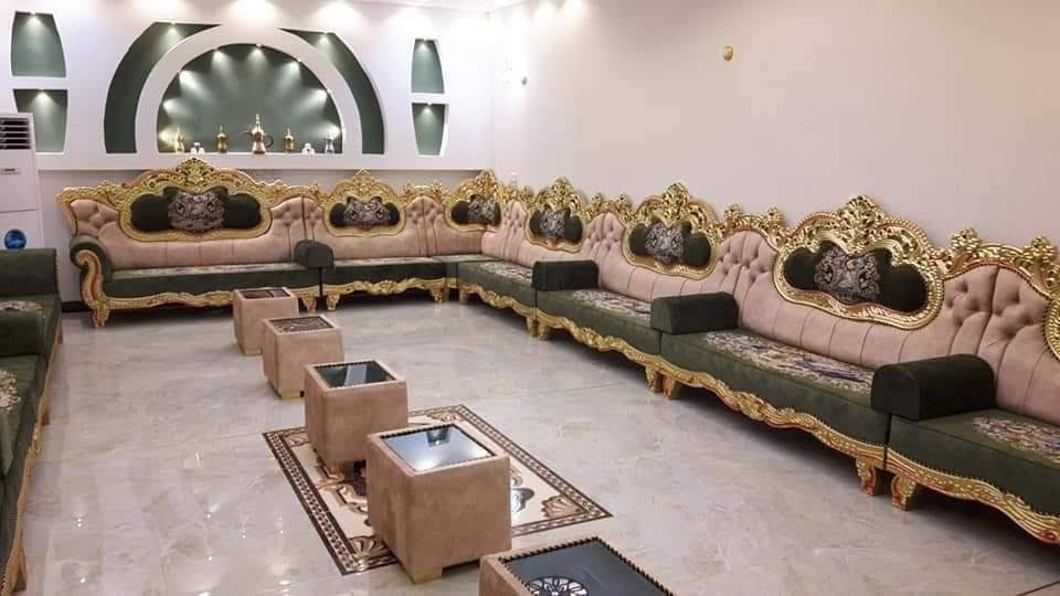 معمل احمد العزاوي شغل على طلب زبون اي لون تريده موجود خشب اسود سفنج ومميز قماش قديفه العنوان محاويل البداع ستفسار موجود وتساب أو تصال على رقم ***********
