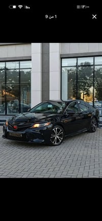 كامري SE • ٢٠١٨ • ماشيه ٩٩٠٠٠