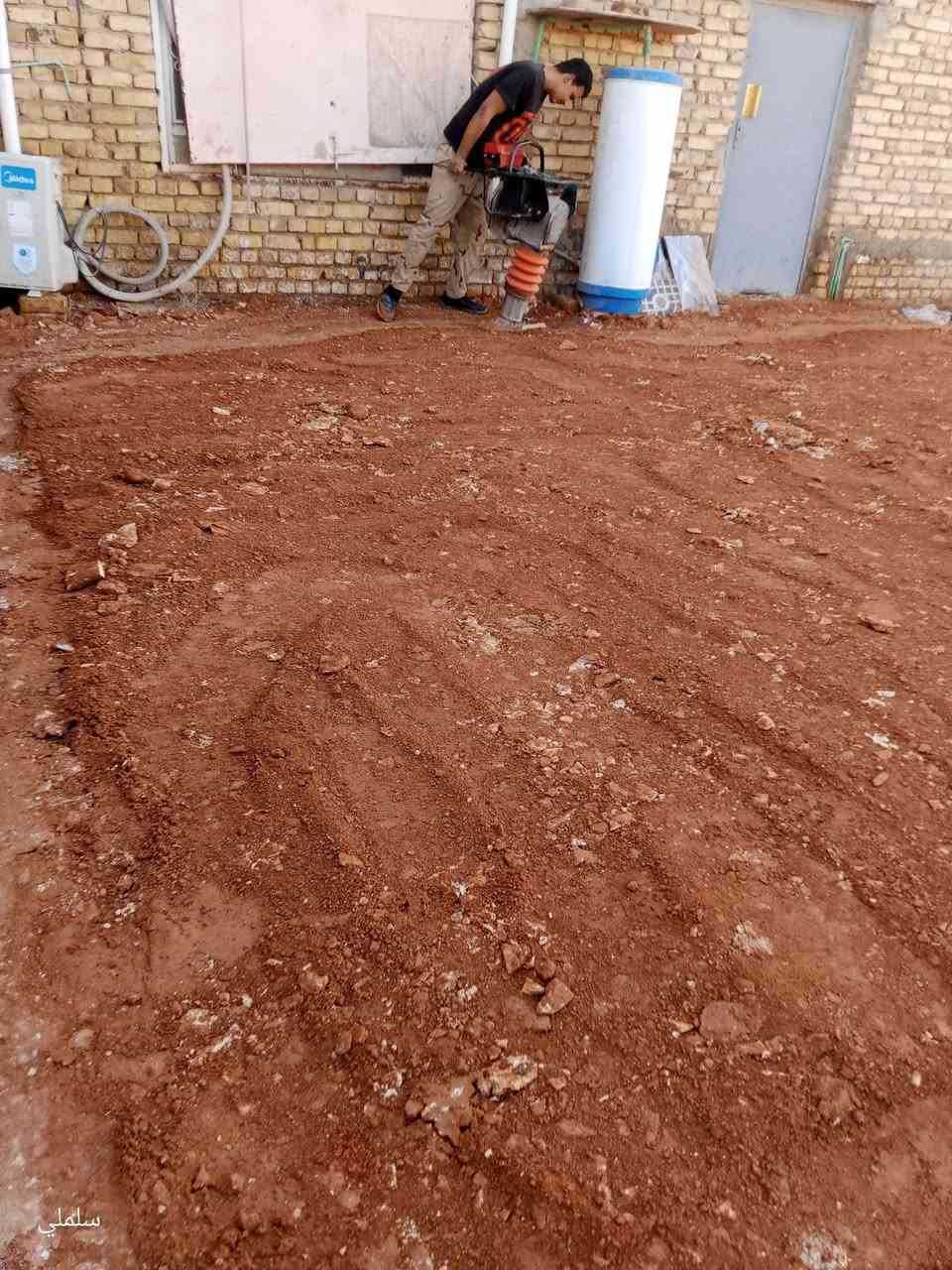 كادر متخصص
تدخيل تراب تدخيل سبيس 
حدل تراب حدل سبيس بالقفاز الكاز 13احصان وليس البانزين7احصان 
ومعروف المحرك الكاز بقوته

بأدارة: سيد يوسف  
للاستفسار ***********
متوفر واتساب
