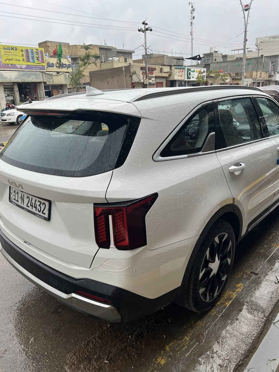 سورنتو 2025 
خليجي مكفوله كفاله عامه 
مواصفات فول قماره حديد  رقم بغداد انكليزي بسمي 
كامره دواره داتشو ويل 20
اناره محيطيه متعدده الالوان((( ماشيه 42  الف))) 
لايت زنون عالي ناصي
لايت خلفي امامي LED
 بعده وضع الشركه سياره
محرك 6 سلندر
كير ماوس
كشنات كهربائي
هندبرك دكمه 
وضعيات قياده 
مساعده منحدرات 
جنطه كهرباء
تشغيل عن بعد 
بردات خلفيه
شاشه متصل  
شاحن وايرلس 
كيجات متغير الكتروني وعادي
نقطه عمياء
شاشه لمس متغير التحكم 
ستيرن فول تحكم
7راكب
الاناره الداخليه LED
دخول بصمه ذكي
حساس امامي
حساس خلفي
قبضات الباب الالمنيوم 
مري شفط
حاملات اكواب 
جام 4 AOT
تشغيل عن بعد..

السعر 320  وبيه مجال 

رقم صاحب السياره *********** او ***********
