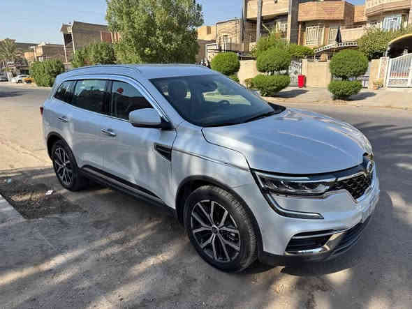 السلام عليكم للبيع سامسونج  وارد كوري QM6 موديل 2023  فووول مواصفات
المحرك 4 سلندر  ياباني 2000
حادث بسيط جداً تبديل بنيد نفس الون بلادي + دعاميه فقط نفس الون بدون دواخل بدون قطرة صبغ السيارة تحويل مباشر  الرقم بغداد  بأسمي  
السعر 175$  عنوان بغداد الشعب ***********
