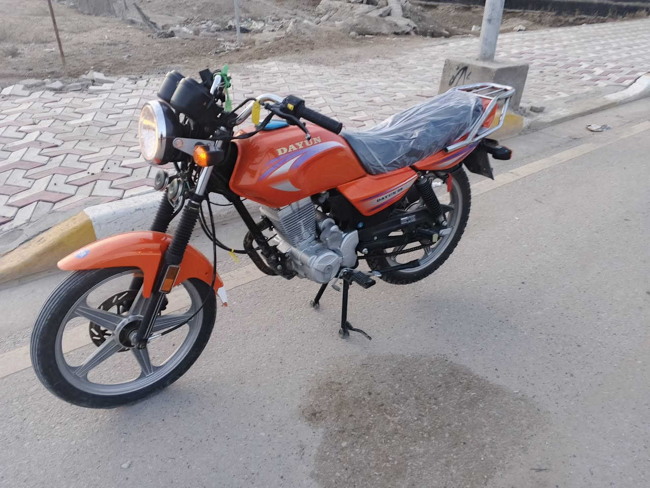 السلام عليكم دراجه للبيع موديل 2024 مقفوله كفاله عامه المكان كربلاء طويريج السعر 1,100 ***********
